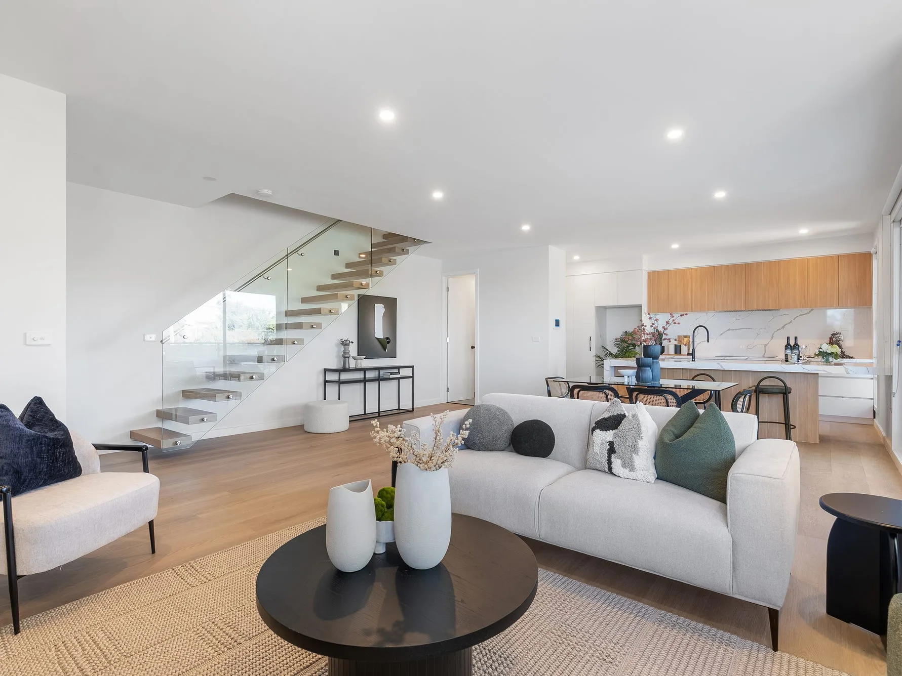 5-7 Montgomery Place, Bulleen – Unit 1 · Living and stair