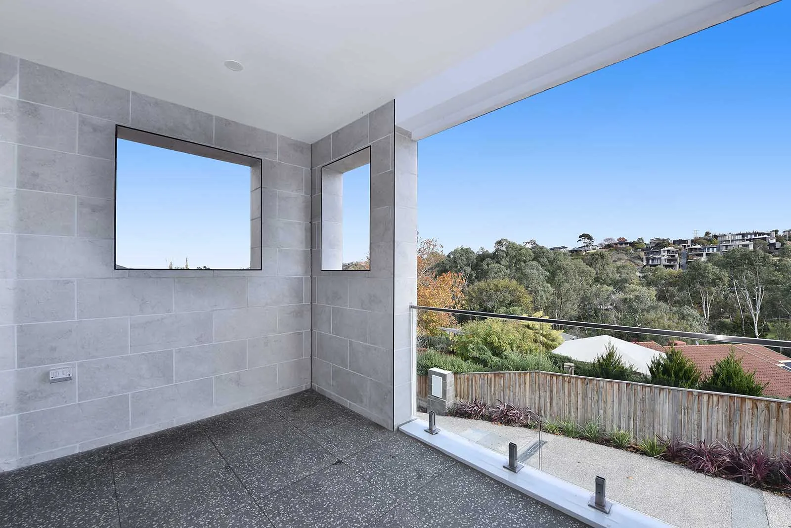 12 Michael Court, Niddrie – Unit 1 · Terrace
